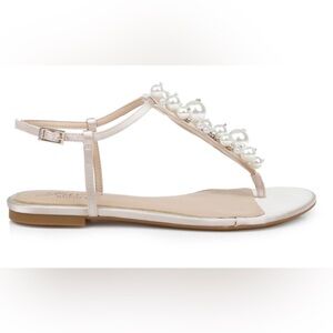 BADGLEY MISCHKA Larissa Pearl  Flat Sandal